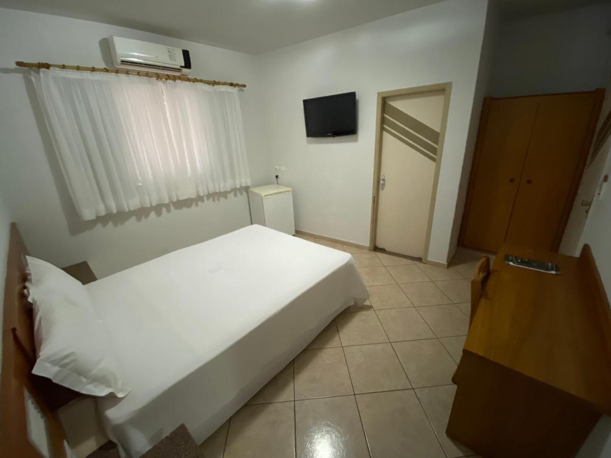 Onix Hotel Assis Luaran gambar