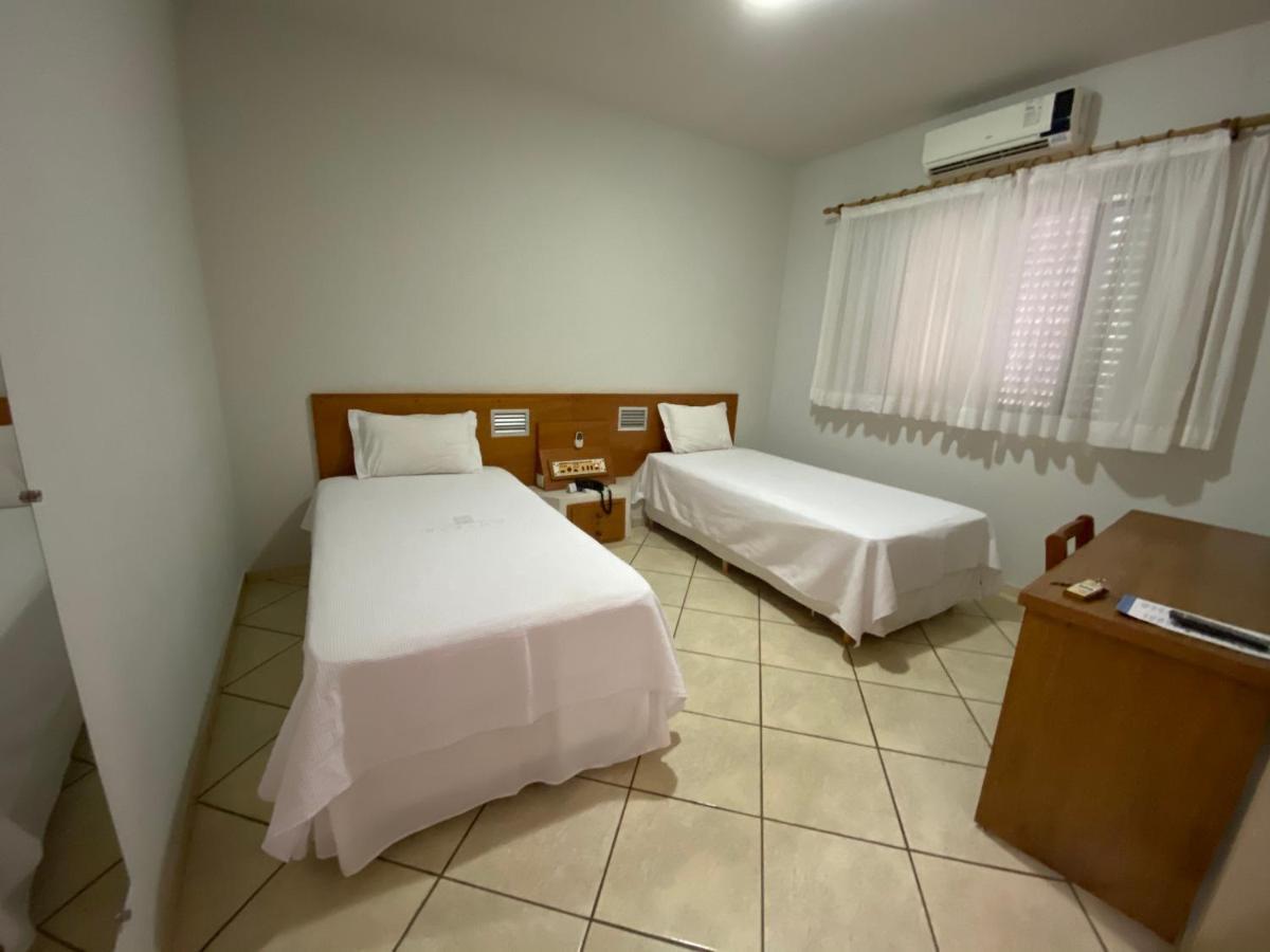 Onix Hotel Assis Luaran gambar